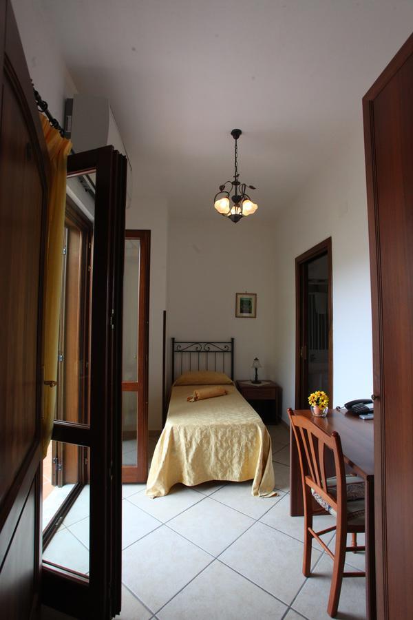 Hotel Savoia Sapri Εξωτερικό φωτογραφία