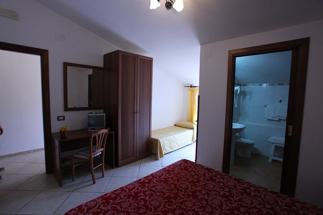 Hotel Savoia Sapri Εξωτερικό φωτογραφία