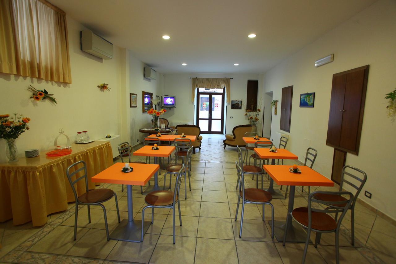 Hotel Savoia Sapri Εξωτερικό φωτογραφία